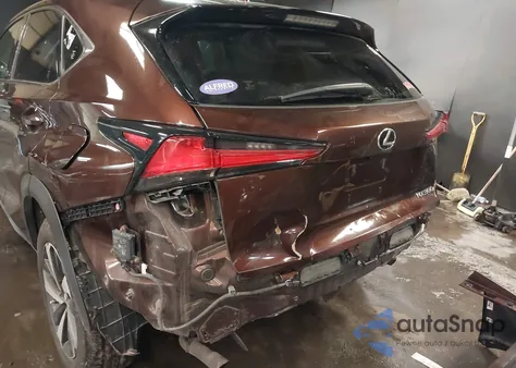 2019 Lexus Nx 300 z USA, uszkodzony, nr VIN JTJBARBZ3K2188877